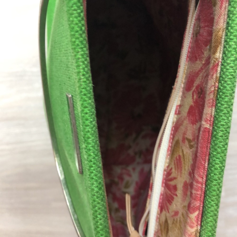 Vintage Kate Spade bag - green, metal handles - Picture 7 of 9